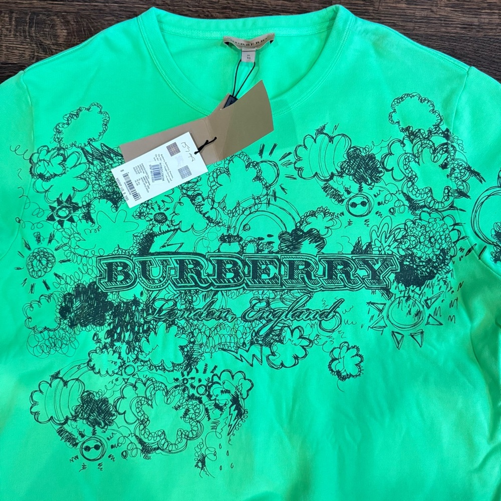 Burberry Vibrant Tee with Graphic Design